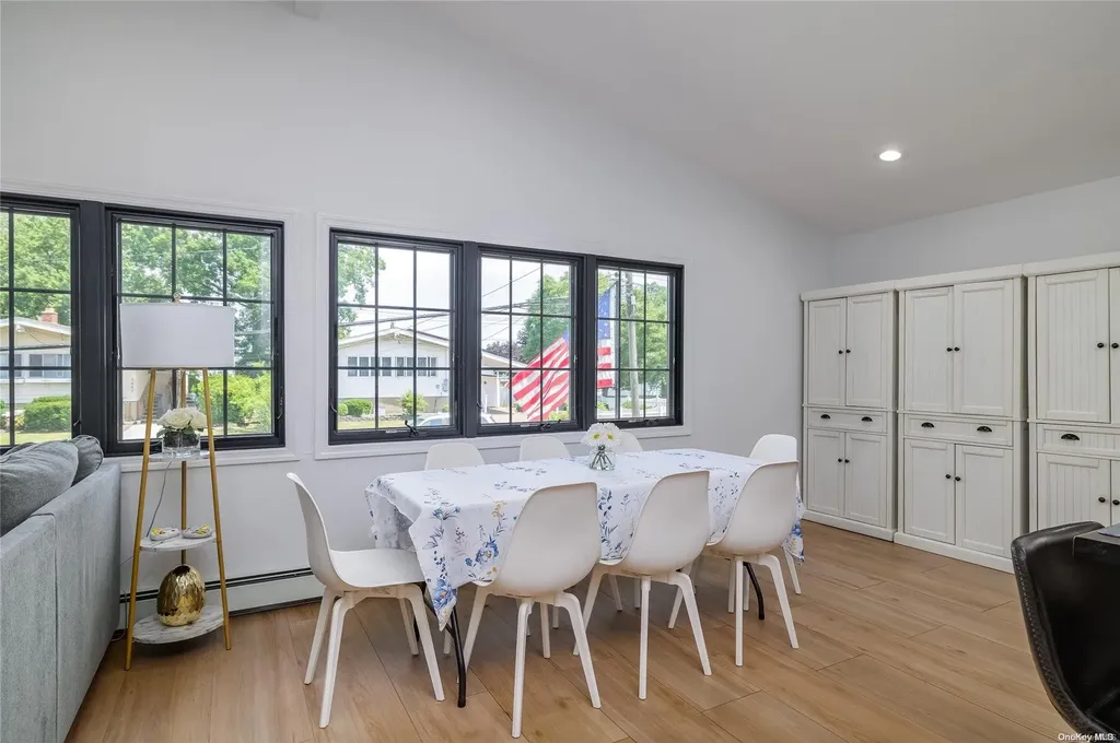 2690 Corner Lane Bellmore NY 11710