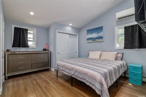 2690 Corner Lane Bellmore NY 11710