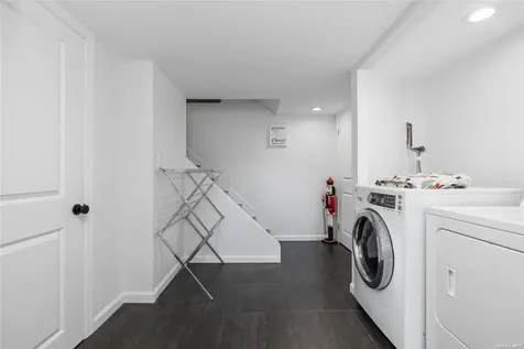 2690 Corner Lane Bellmore NY 11710