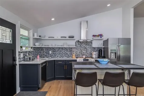 2690 Corner Lane Bellmore NY 11710