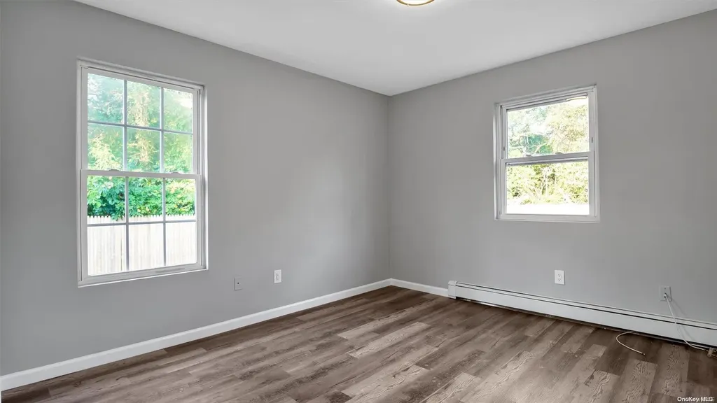 27 Sorrel Drive Shirley NY 11967