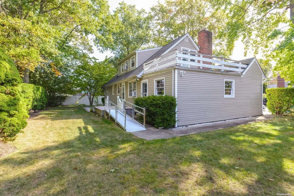 543 Jackson Street Baldwin NY 11510