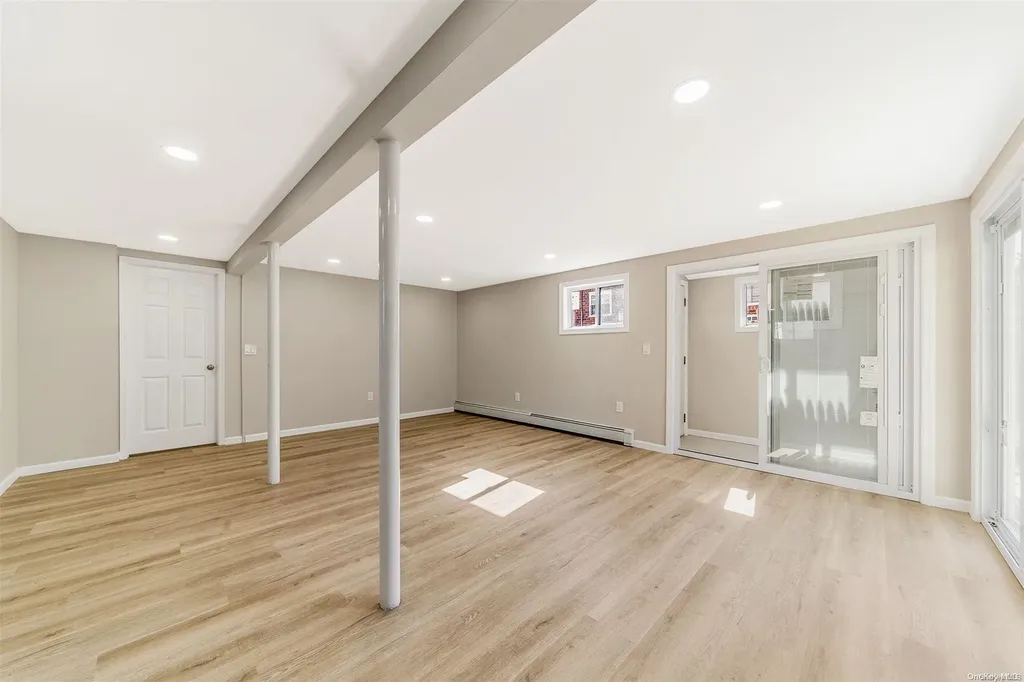 1346 Pine Acres Boulevard Bay Shore NY 11706