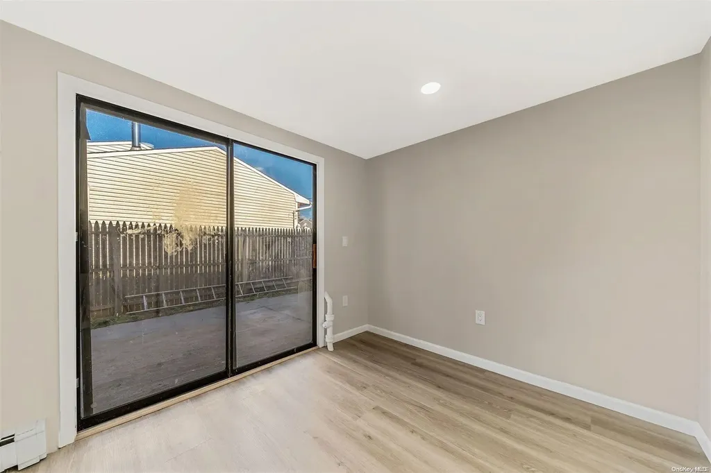 1346 Pine Acres Boulevard Bay Shore NY 11706