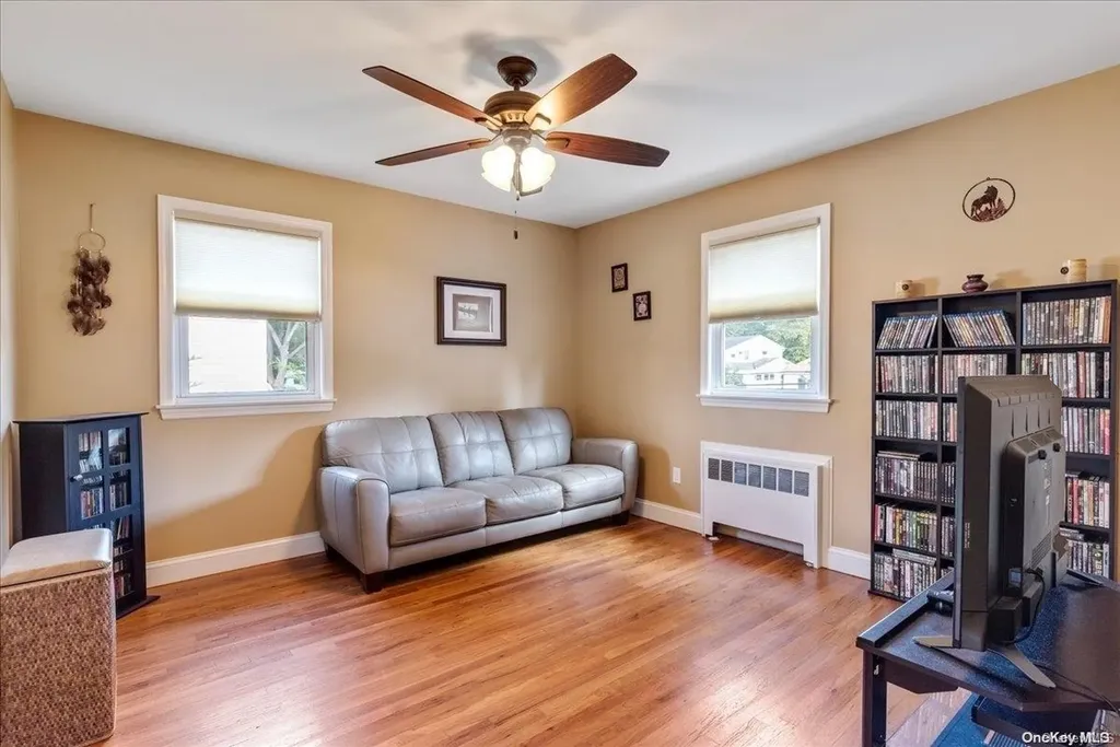 19 Spencer Drive Bethpage NY 11714