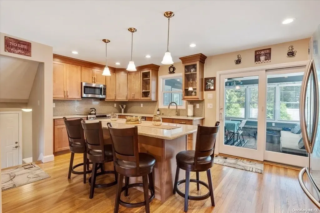 19 Spencer Drive Bethpage NY 11714