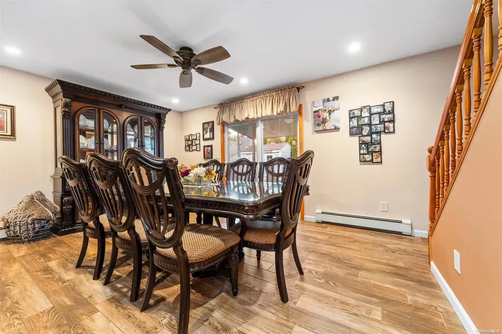 24 Deer Lane Wantagh NY 11793