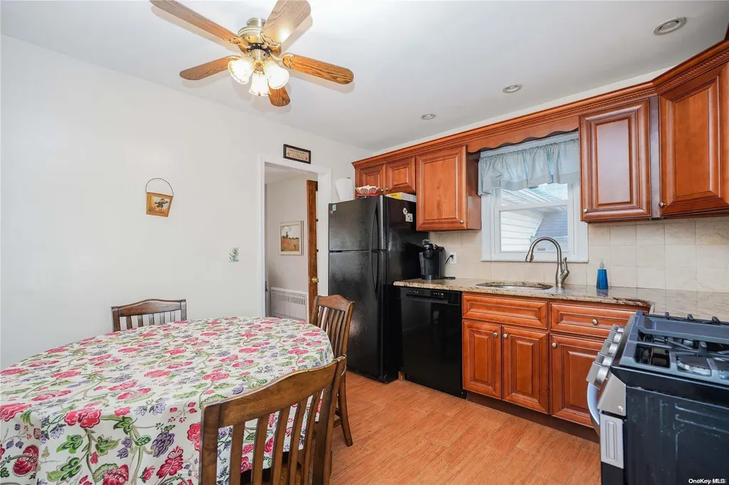 106 Fairview Avenue Staten Island NY 10314