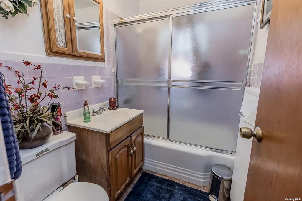 452 Grove Avenue Patchogue NY 11772