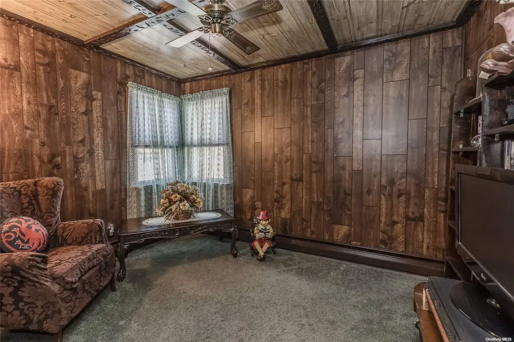 452 Grove Avenue Patchogue NY 11772