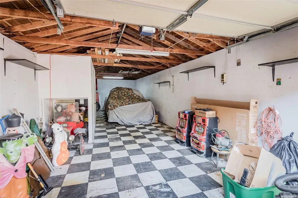 452 Grove Avenue Patchogue NY 11772