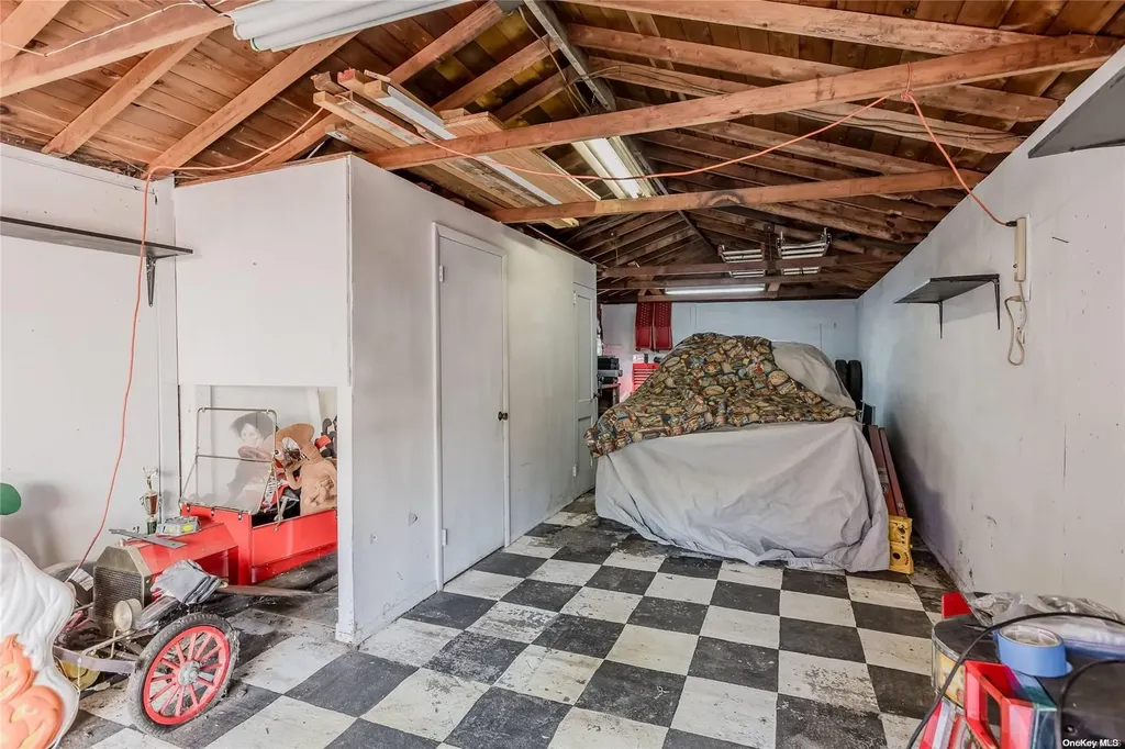 452 Grove Avenue Patchogue NY 11772