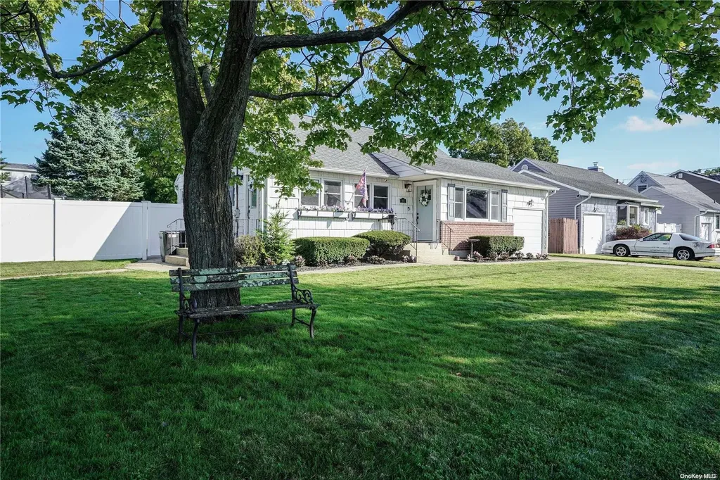 201 Justice Street West Babylon NY 11704