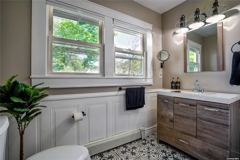 201 Justice Street West Babylon NY 11704