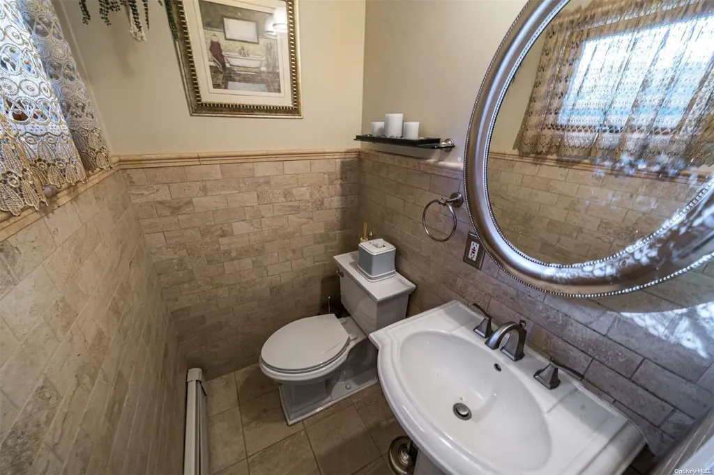 19 Format Lane Smithtown NY 11787