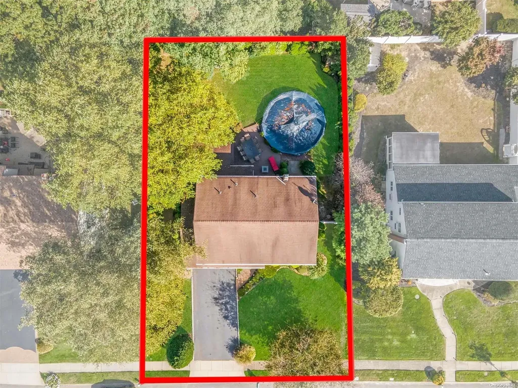 19 Format Lane Smithtown NY 11787