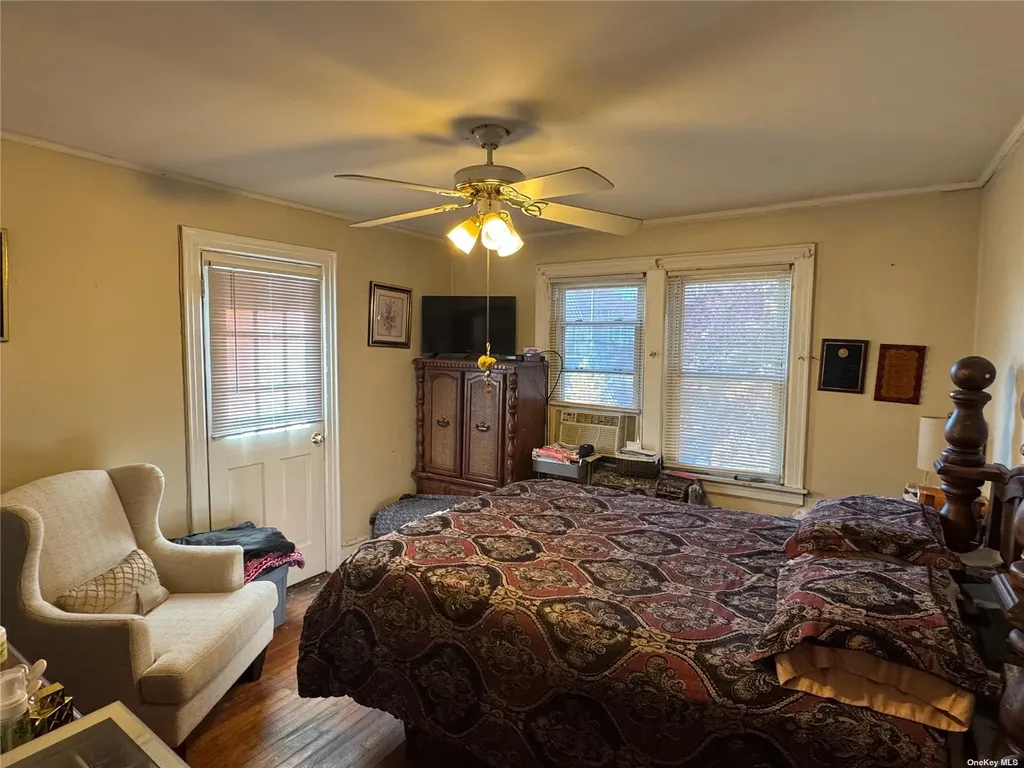 3946 Secor Avenue Bronx NY 10466