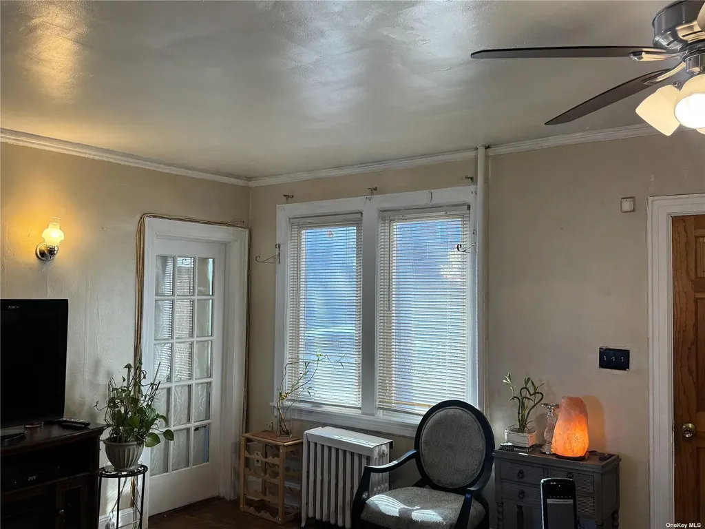 3946 Secor Avenue Bronx NY 10466