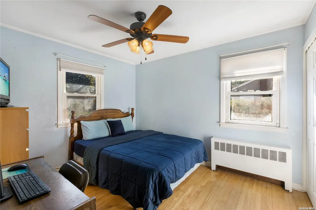 33 Herbert Circle Patchogue NY 11772