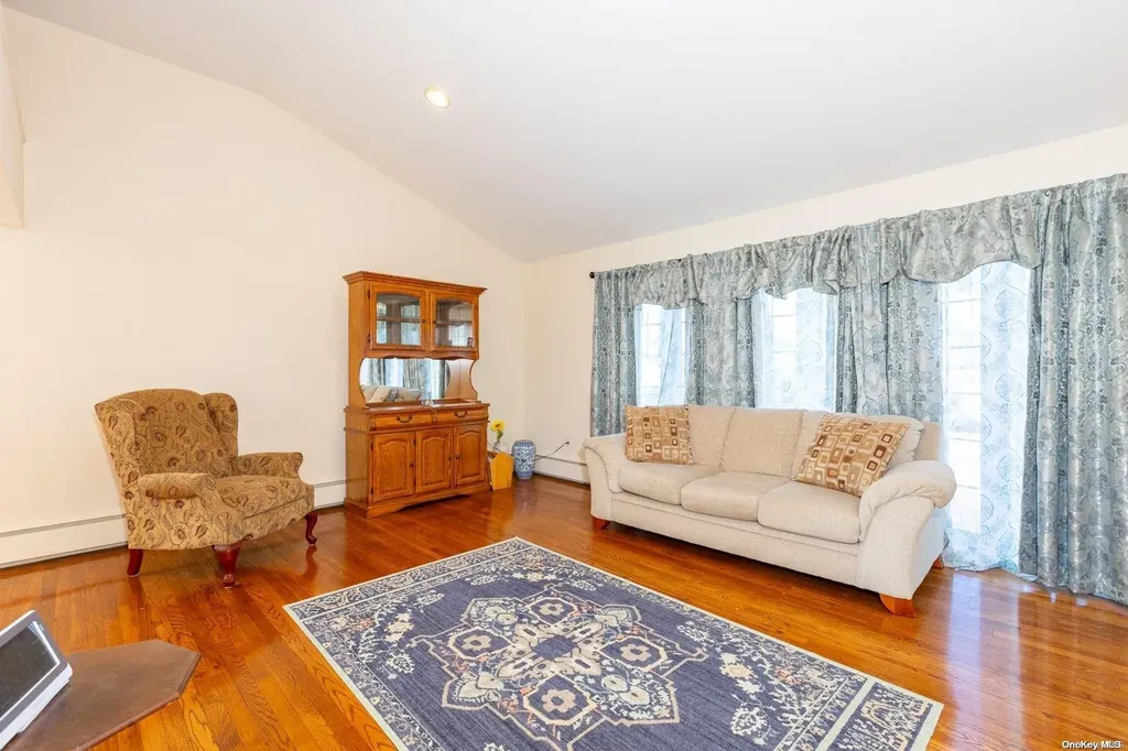 48 Stillwater Avenue Massapequa NY 11758