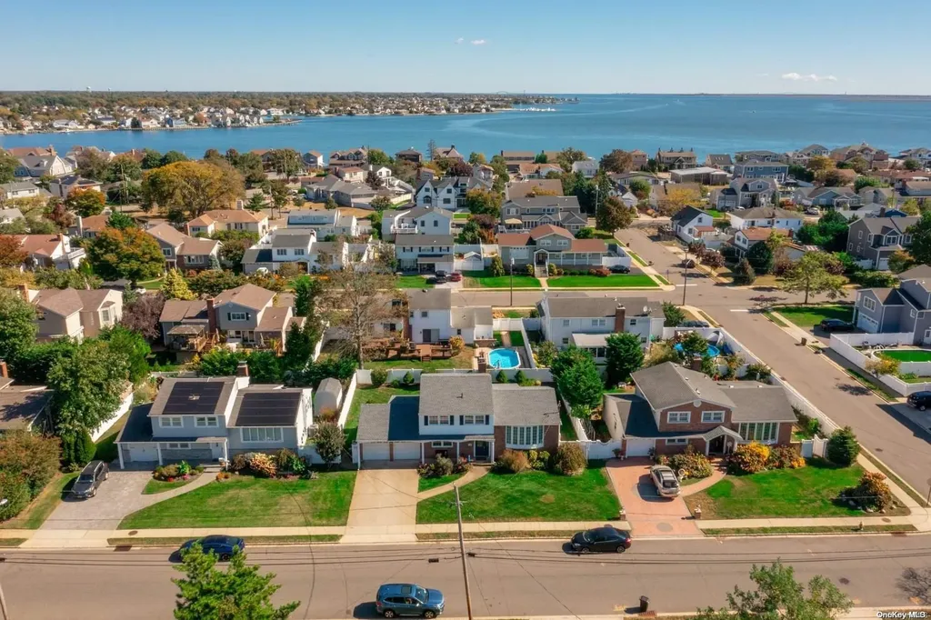 48 Stillwater Avenue Massapequa NY 11758