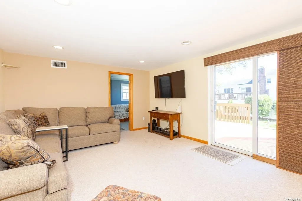 48 Stillwater Avenue Massapequa NY 11758