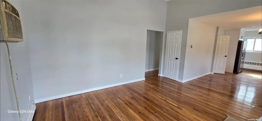 102 Green Avenue Hempstead NY 11550