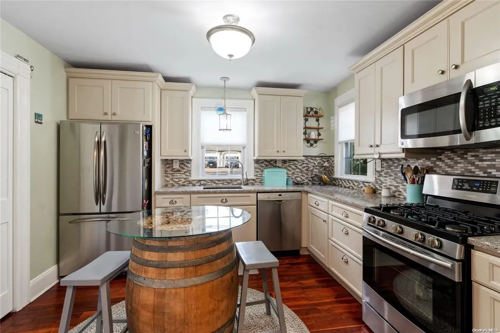 134 Prospect Street Babylon NY 11702