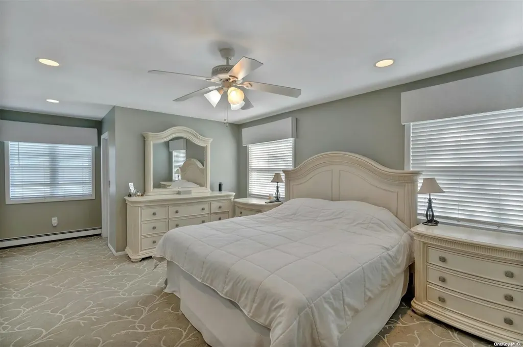 439 Spruce Avenue West Islip NY 11795