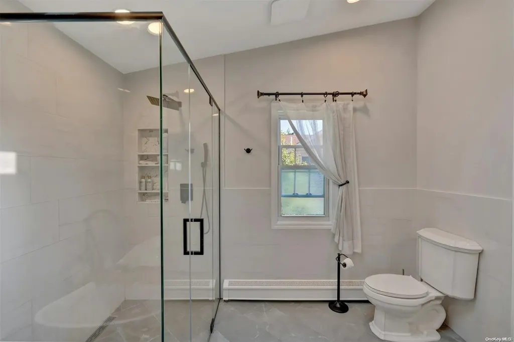 439 Spruce Avenue West Islip NY 11795