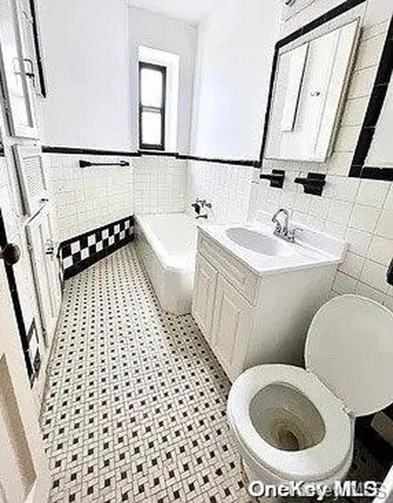 1179 Sutter Avenue Brooklyn NY 11208