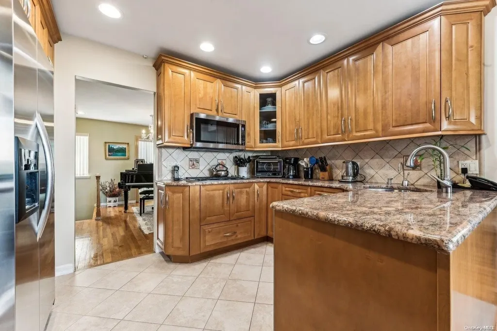 1959 Edward Lane Merrick NY 11566