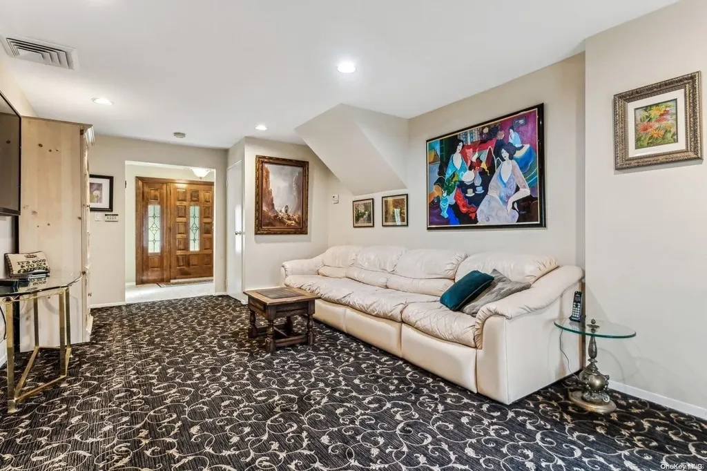 1959 Edward Lane Merrick NY 11566