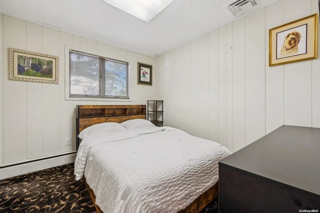 1959 Edward Lane Merrick NY 11566