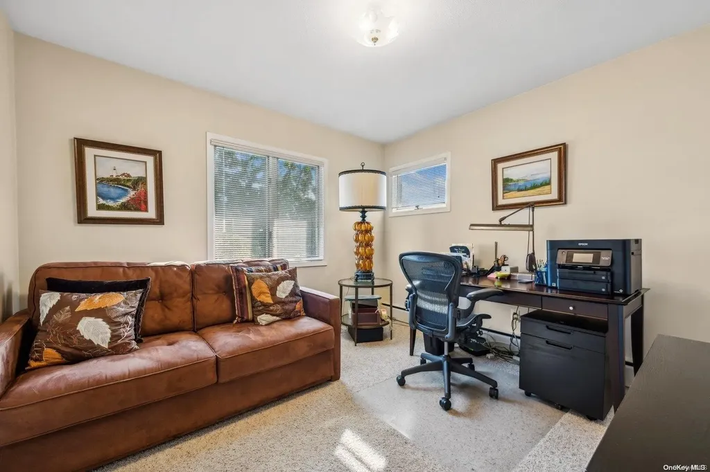 1959 Edward Lane Merrick NY 11566