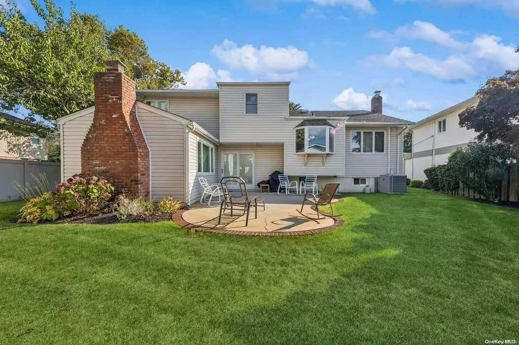 1959 Edward Lane Merrick NY 11566