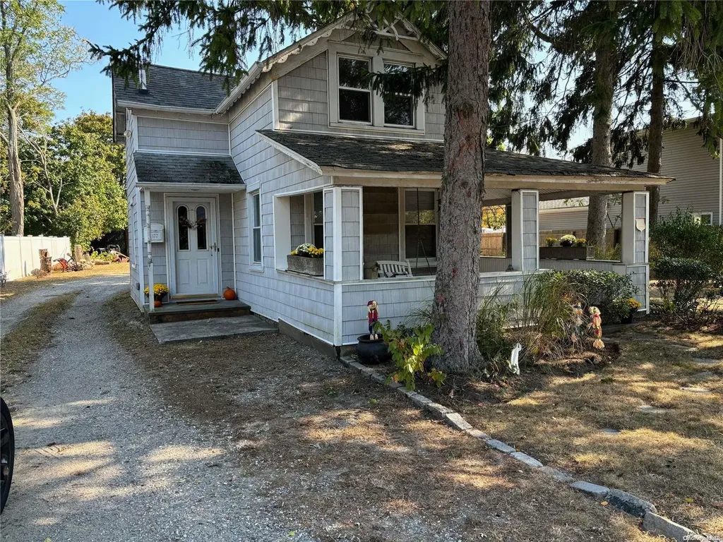 177 River Avenue Patchogue NY 11772