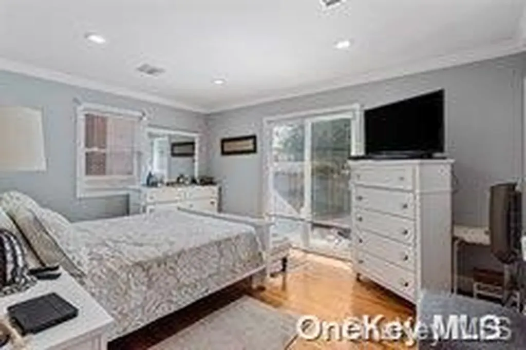 199 State Street Westbury NY 11590