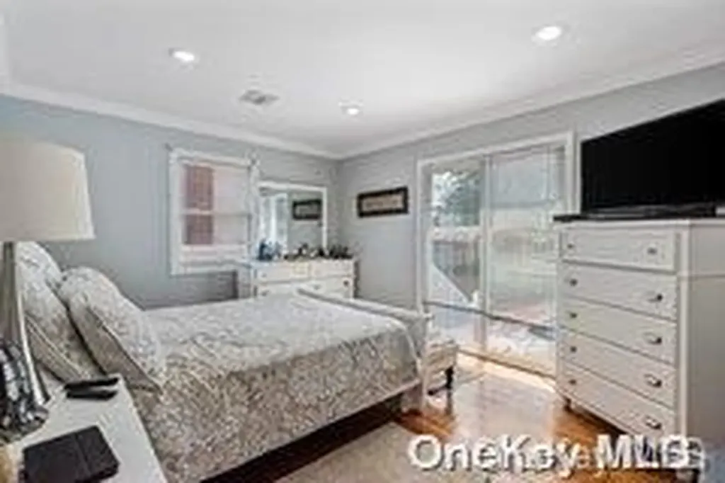 199 State Street Westbury NY 11590