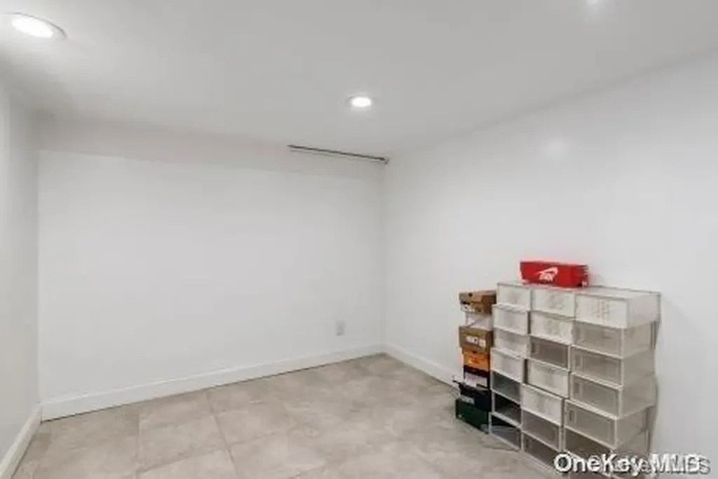 199 State Street Westbury NY 11590