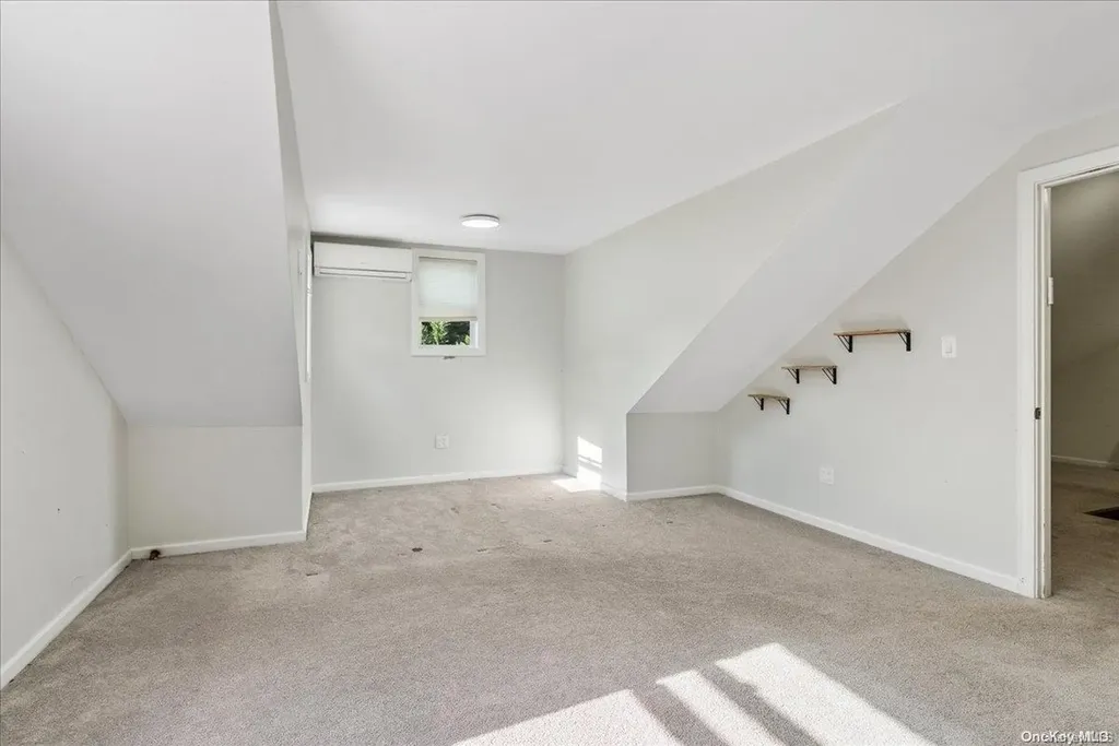 369 Island Avenue Woodmere NY 11598