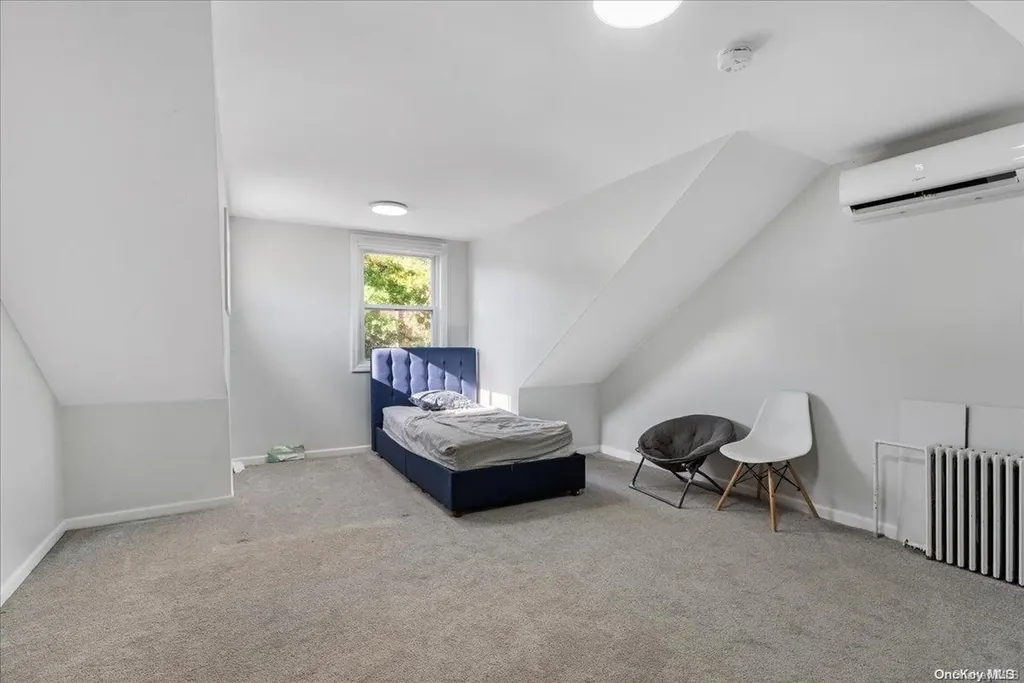 369 Island Avenue Woodmere NY 11598