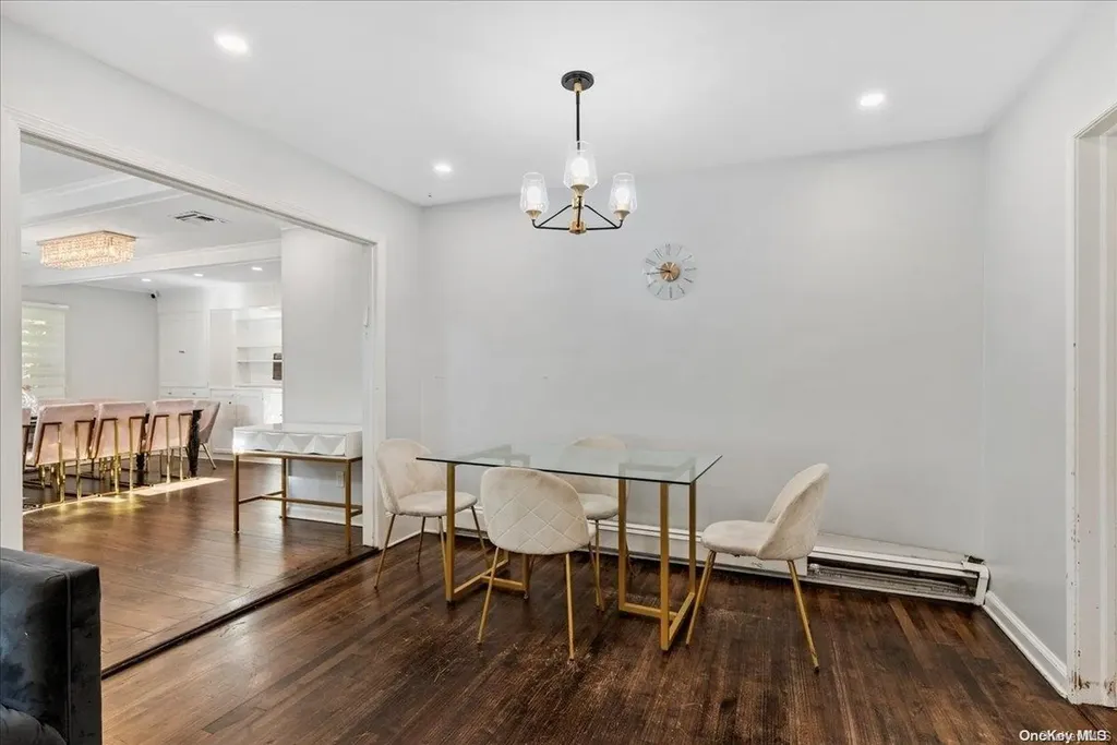 369 Island Avenue Woodmere NY 11598