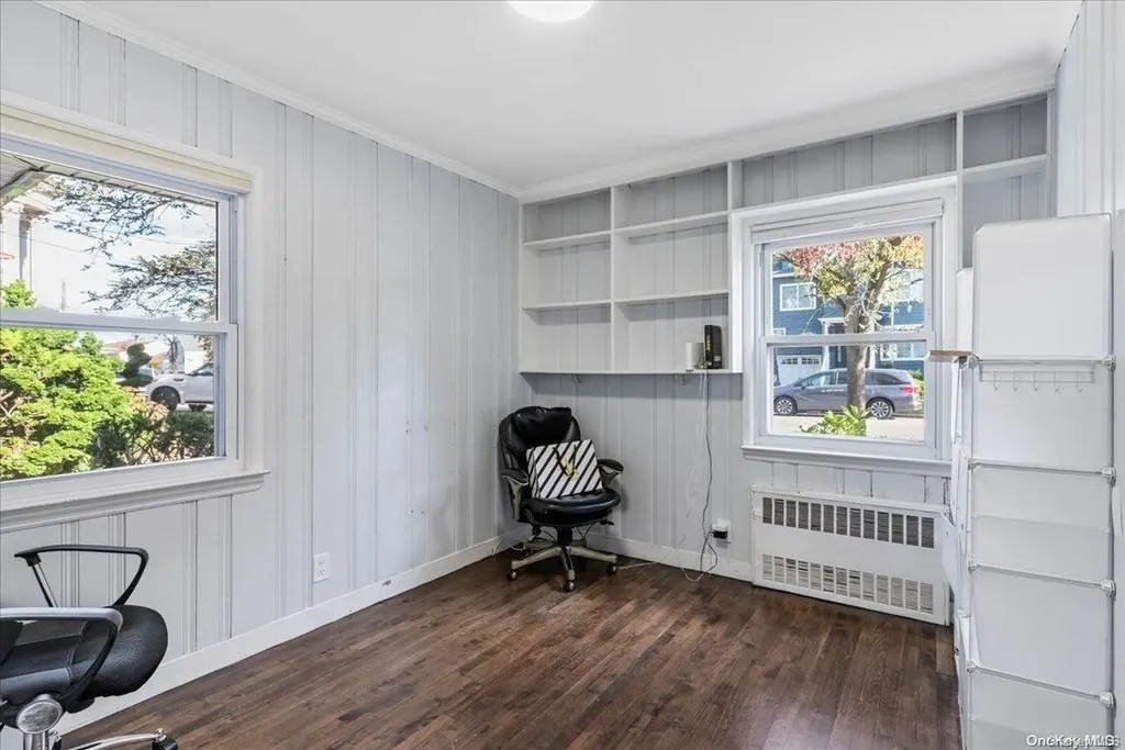 369 Island Avenue Woodmere NY 11598