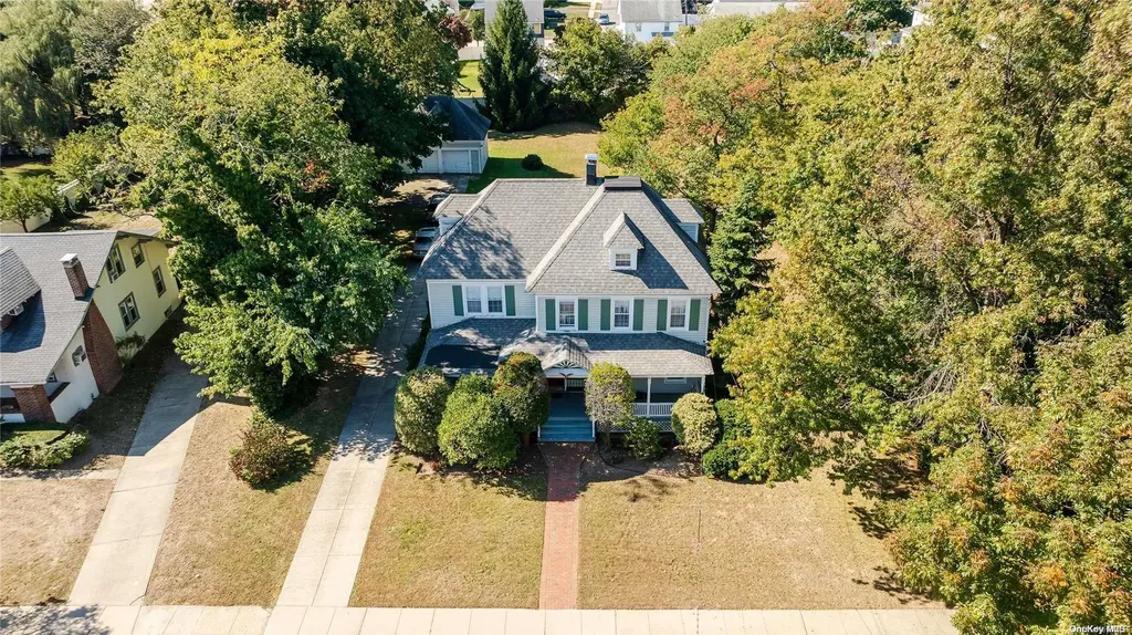 2590 Harrison Avenue Baldwin NY 11510