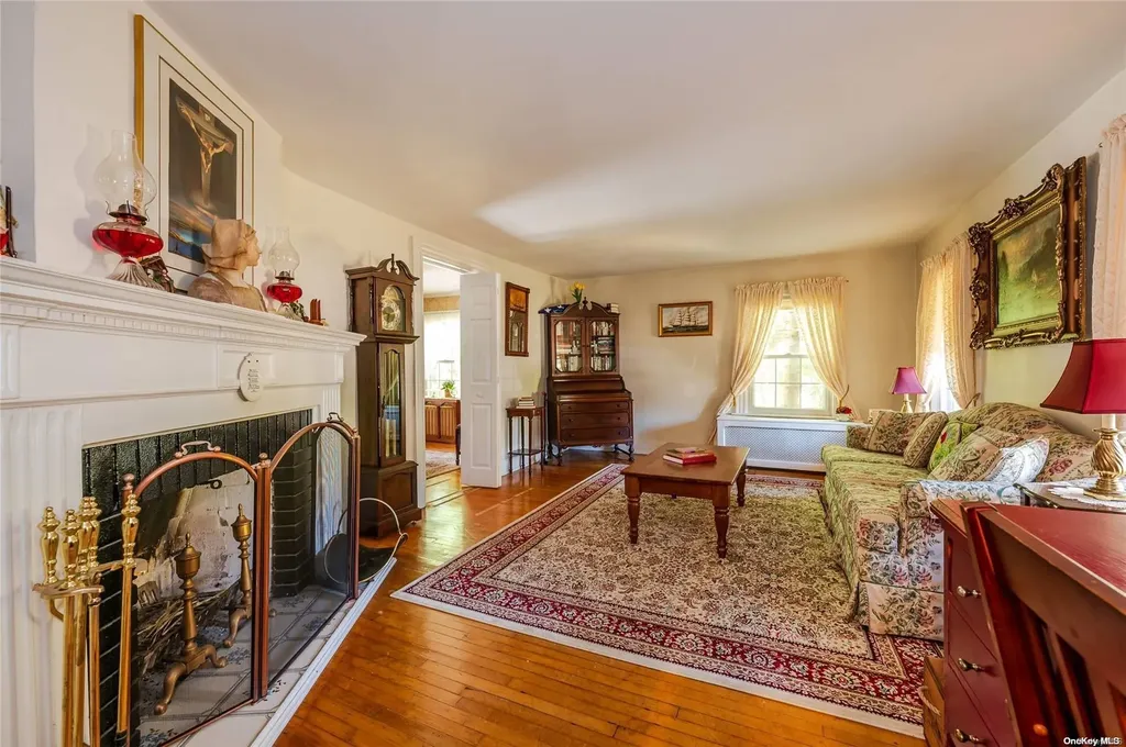 2590 Harrison Avenue Baldwin NY 11510