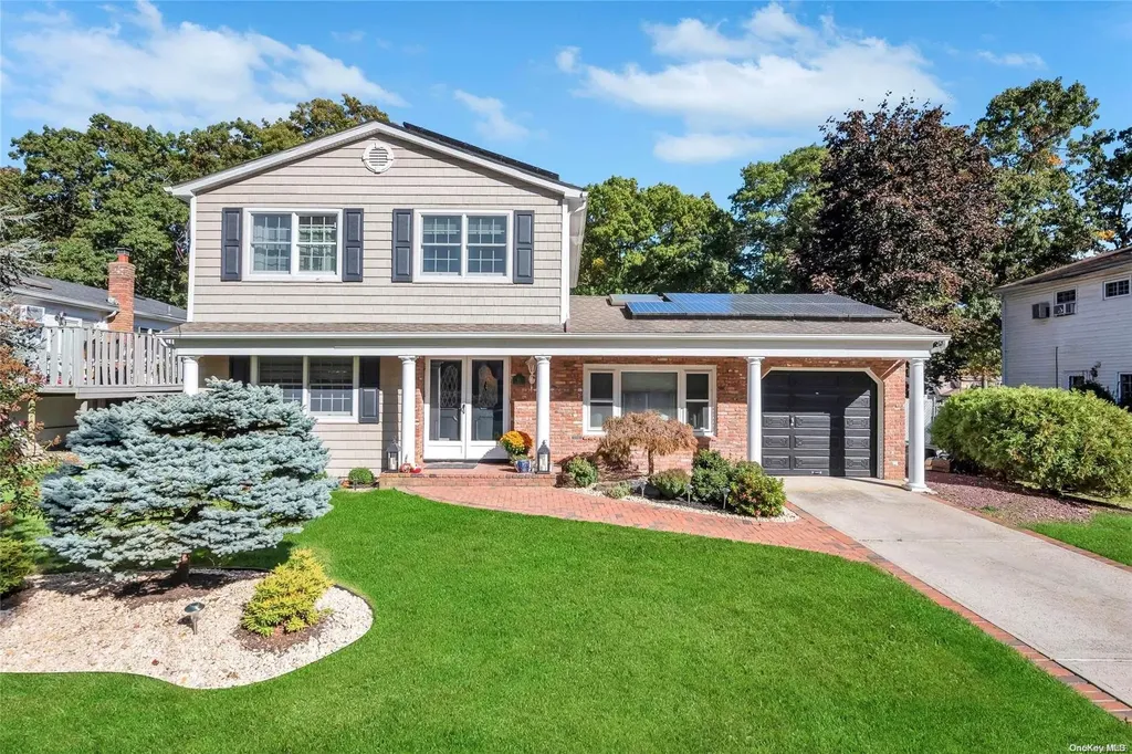 71 Avenue B Holbrook NY 11741