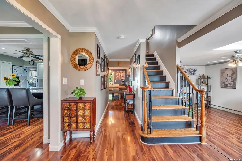 71 Avenue B Holbrook NY 11741