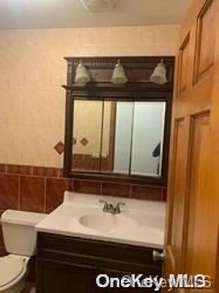 321 52nd Brooklyn NY 11203
