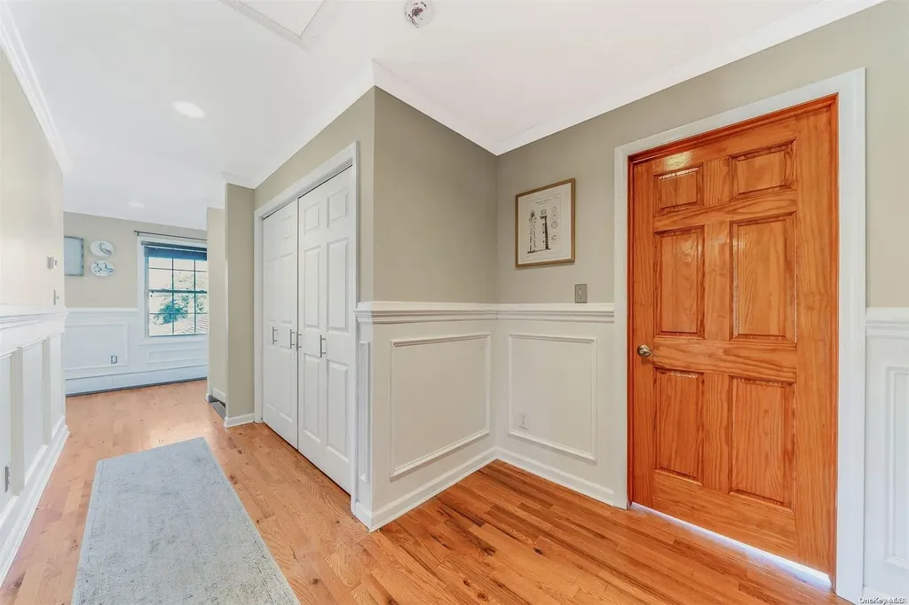 10 Stuart Avenue Amityville NY 11701